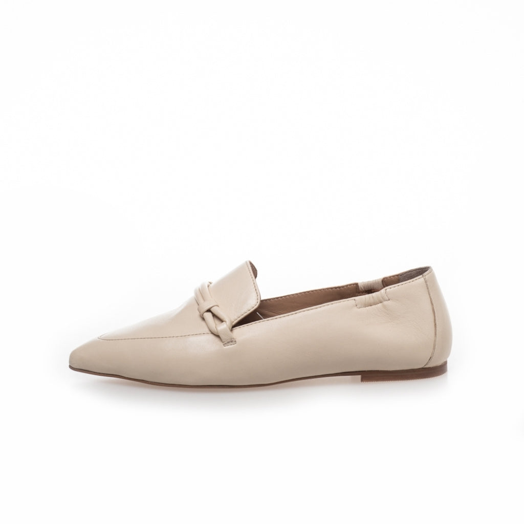 BE YOU BEIGE Copenhagenshoes shop