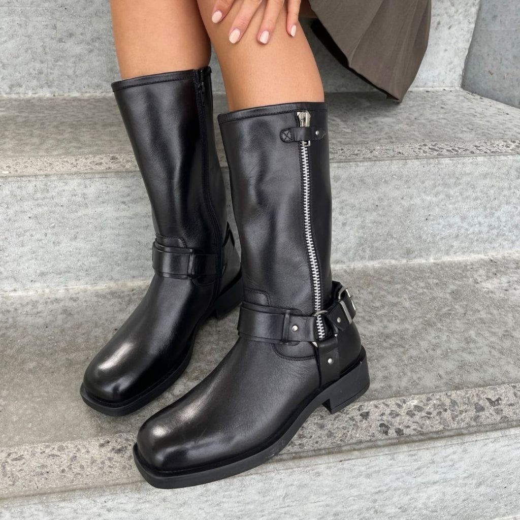 HEARTBEAT AND MORE BLACK