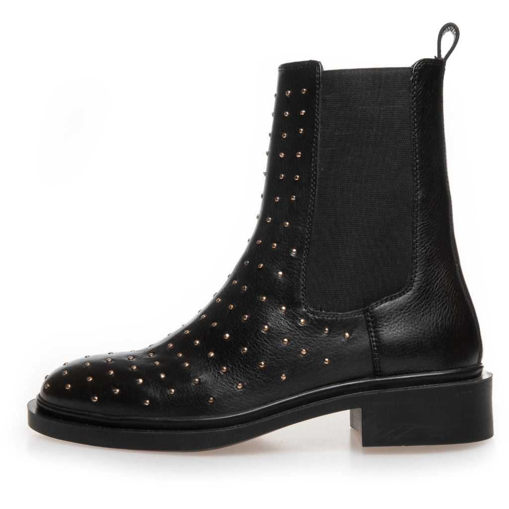 Black leather shoes female shop