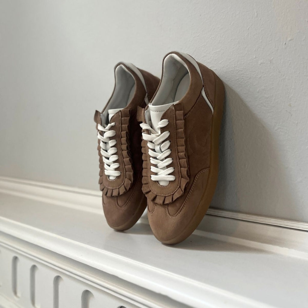 COPENHAGEN SHOES AS THE BREEZE Sneakers 00090 DARK BEIGE