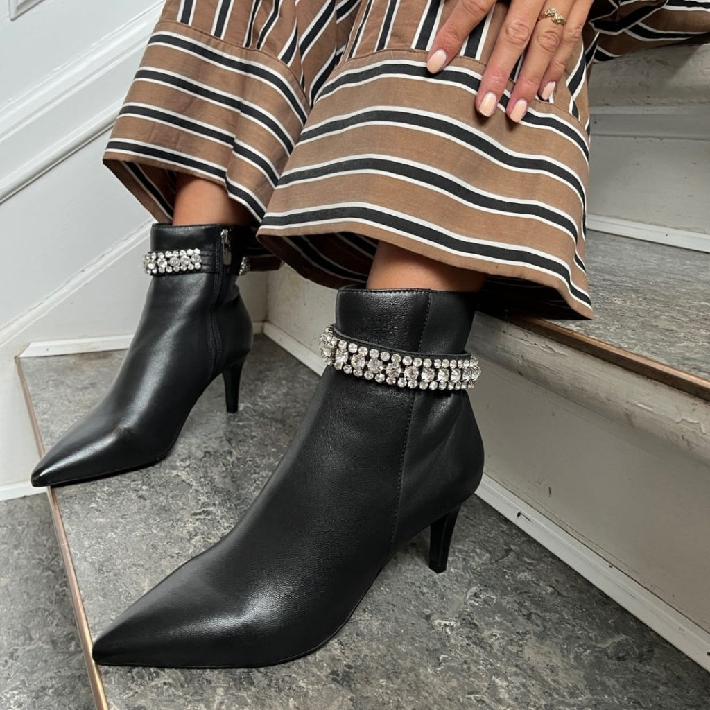 COPENHAGEN SHOES GIRLS AND DIAMONDS - Copenhagenshoes by Josefine Valentin Stiefel 0001 BLACK