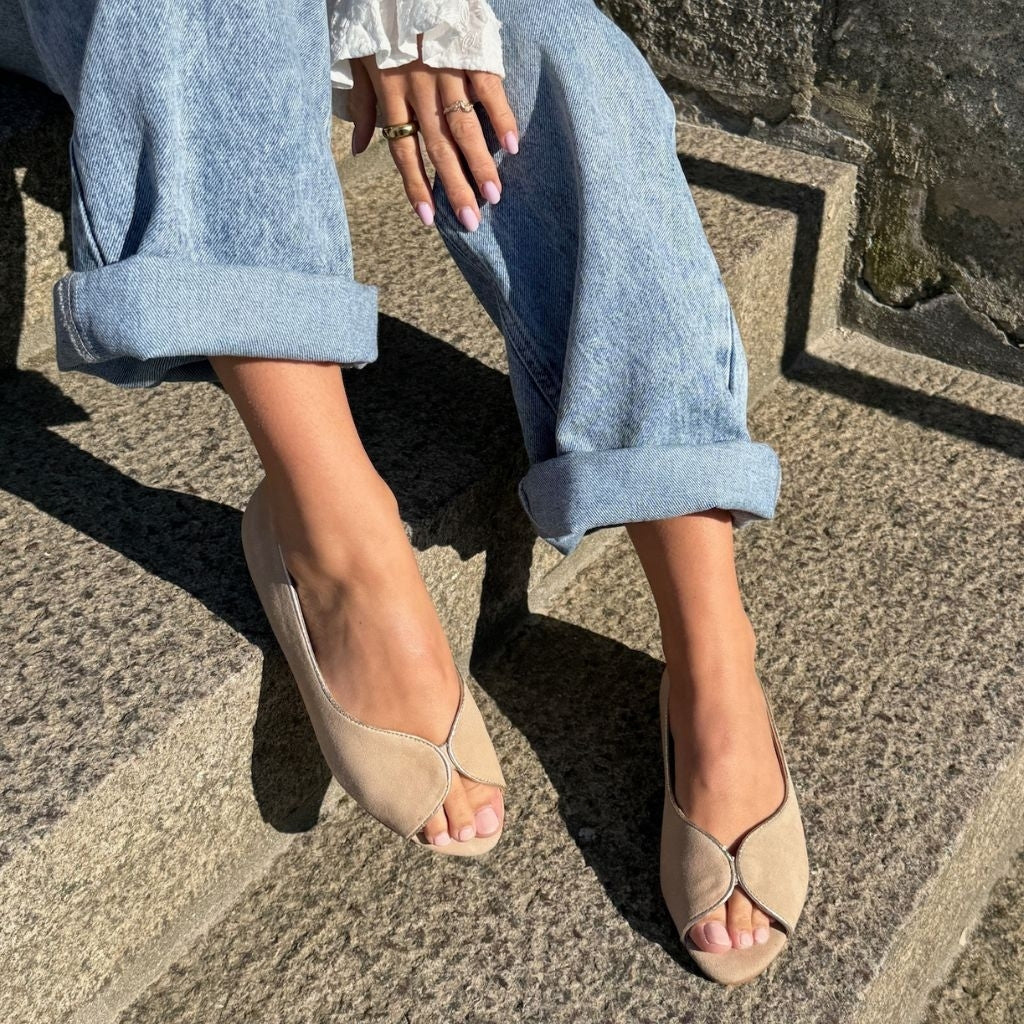 COPENHAGEN SHOES LIKE A MELODY-SUEDE Ballerinas 0004 BEIGE/GOLD