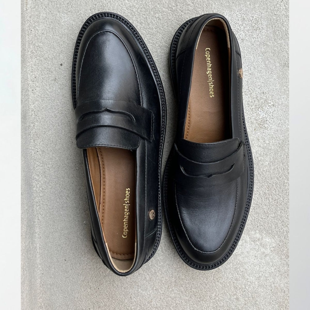COPENHAGEN SHOES THE BEAUTY LOAFER L. Loafer 0003 BLACK