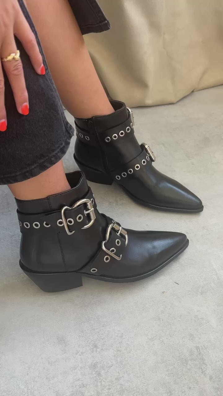 COPENHAGEN SHOES MOVE FOR MORE BLACK Stiefel 0001 BLACK