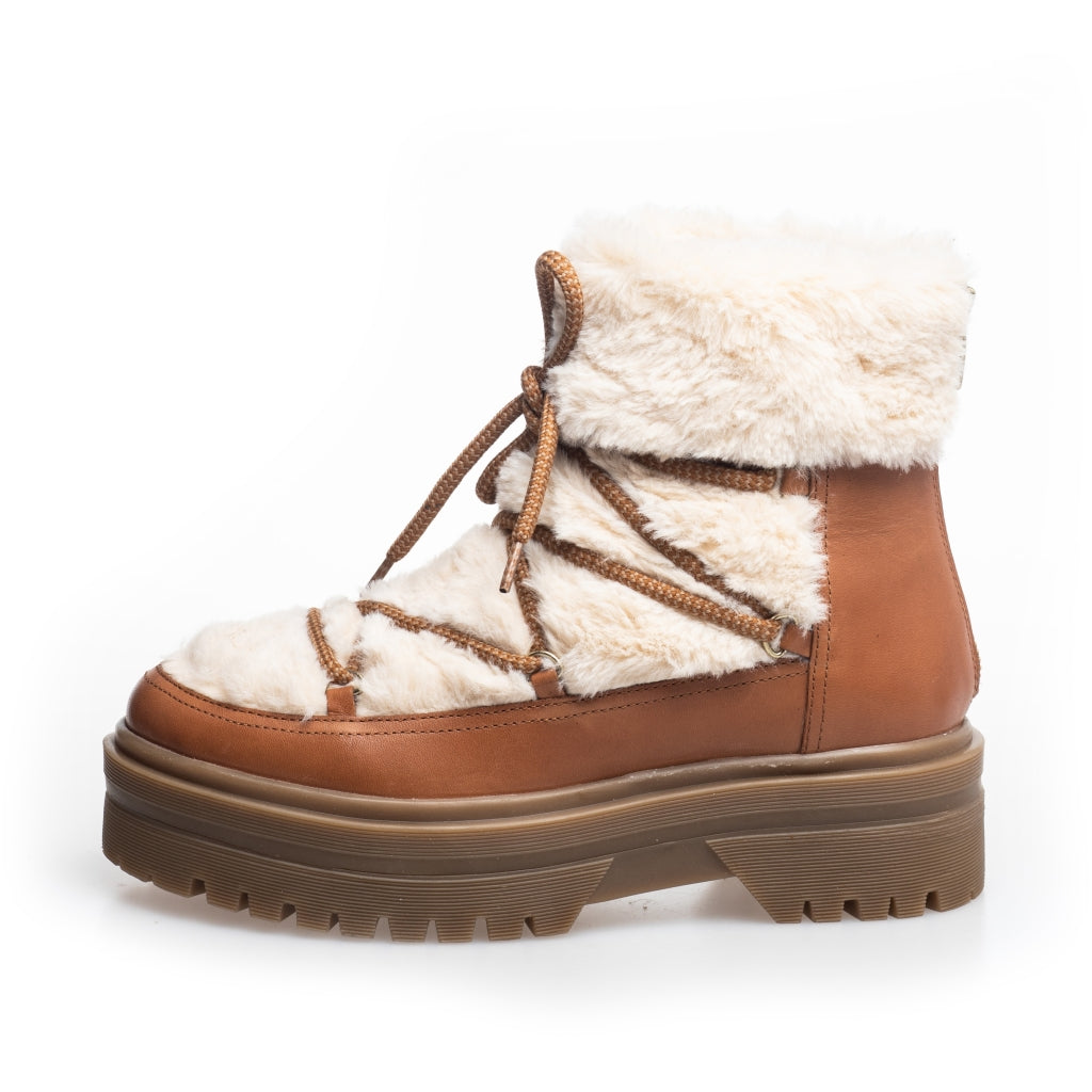 COPENHAGEN SHOES SNOW BY SNOW 22 LOW Stiefel 2229 COGNAC OFF-WHITE